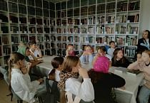 Урок колокольного звона состоялся в Богоявленском храме Кургана
