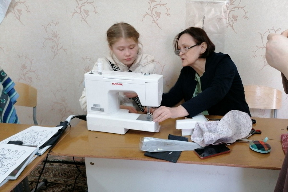 Швейная мастерская «Мастерицы» начала изготовление сувениров к Троицкой ярмарке