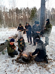 Воспитанники страйкбольного клуба «Пересвет» тренировались в заснеженном лесу