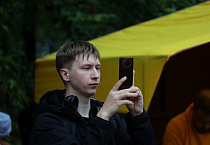 В Детском парке Кургана прошла акция в память о детях - жертвах войны в Донбассе