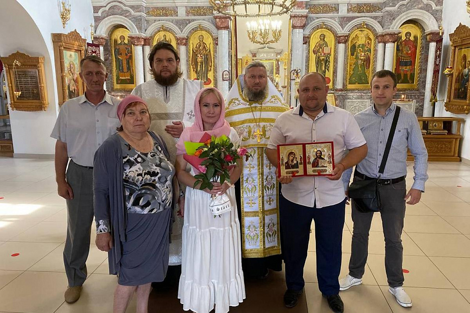 В Богоявленском соборе  города Кургана совершено  Таинство венчания