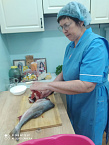 В социальной столовой курганского храма готовят обеды и делают заготовки на зиму