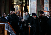 Во вторник вечером митрополит Даниил совершил чтение второй части канона Андрея Критского