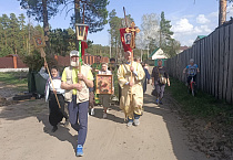 В посёлке Старый Просвет совершён крестный ход с образом Божией Матери «Неопалимая купина»