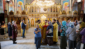 Литургия в в день Всех святых