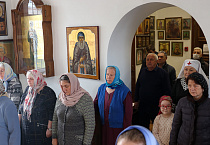 В курганском храме Порт-Артурской иконы Божией Матери прошла акция «Белые платочки»