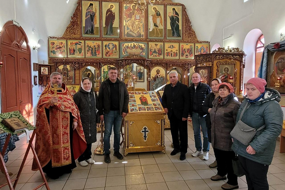 Пантелеимоновскому храму города Кургана подарили новую икону