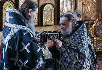 Митрополит Даниил совершил Литургию в кафедральном соборе Кургана