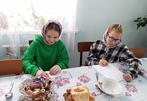 В селе Садовом сёстры милосердия и прихожане написали письма солдатам и собрали средства для тех, «кто в темнице»