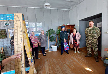 Курганский священник помог мокроусовцам в доставке адресной гуманитарной помощи