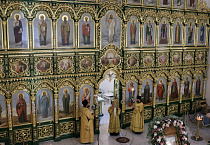 В Троицком соборе Кургана совершено Всенощное бдение перед святыми мощами преподобного Сергия Радонежского