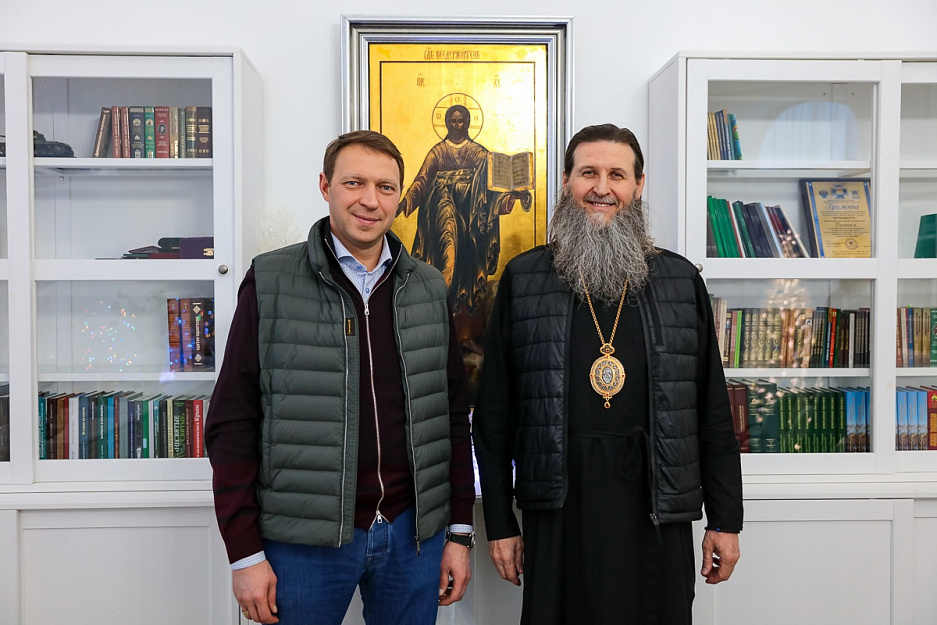 Митрополит Даниил встретился с гендиректором «Курганстальмоста»