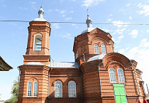 В старинном зауральском храме поменяли электропроводку