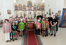 Сельские школьники в праздник Преображения побывали в храме села Рычково
