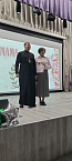 Курганский священник поздравил с Днём матери педагогов и родителей школы №52