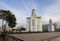 В Троицком соборе Кургана состоялась архиерейская Литургия