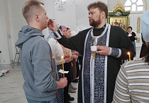 В Троицком соборе города Кургана  совершено последнее великопостное  Соборование