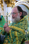 В день Святого Духа митрополит Даниил совершил Литургию на Архиерейском подворье в Смолино