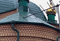 В курганском храме завершили  ремонт крыши