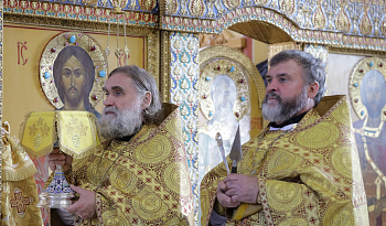 Предпразднство Воздвижения Честного и Животворящего Креста Господня. Божественная литургия