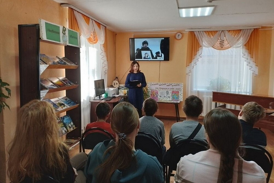 Педагог Мокроусовской воскресной школы рассказала школьникам о Великой Отечественной войне