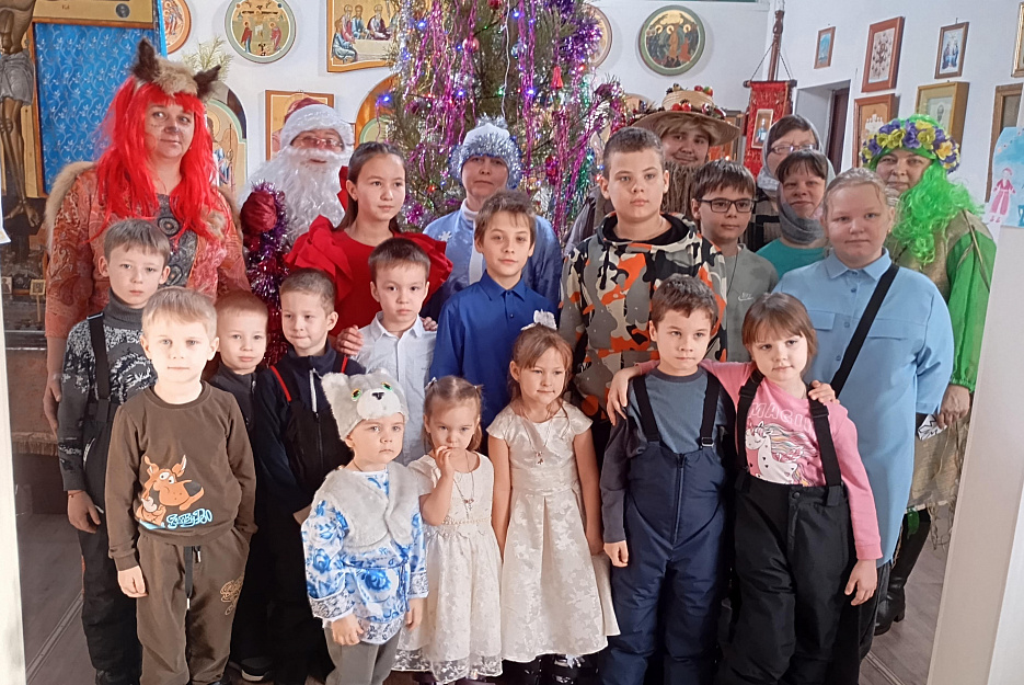 В храме города Макушино прошла рождественская ёлка
