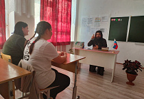 В Зауралье священник говорил со старшеклассниками на тему «Семейные ценности в современном мире»