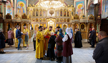 Литургия в в день Всех святых