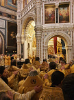 Митрополит Даниил сослужил Литургию Святейшему Патриарху Кириллу в Храме Христа Спасителя в Москве