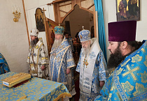 На праздник Покрова Богородицы митрополит Даниил служил Литургию в Покровском монастыре Суздаля