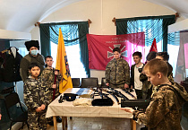 Члены Общества «Царьград» провели в музее истории города Кургана просветительскую акцию для кадет-пятиклассников