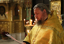 Митрополит Даниил совершил молебное пение о русских воинах