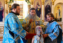 Митрополит Даниил в праздник иконы Божией Матери «Троеручица» совершил Литургию в храме КГСХА