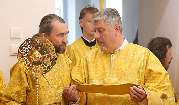 Митрополит Даниил совершил Божественную литургию в Свято-Никольском соборе города Шадринска
