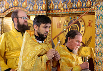 Митрополит Даниил совершил Литургию в день памяти первого курганского архипастыря