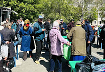 В Кургане продолжает работу проект «Социальная столовая «Сквер Милосердия»
