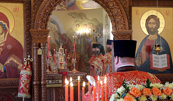 Праздничная Литургия в Верхнетеченском женском монастыре