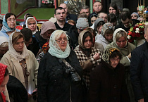 В главном соборе Зауралья встретили Пасху Христову