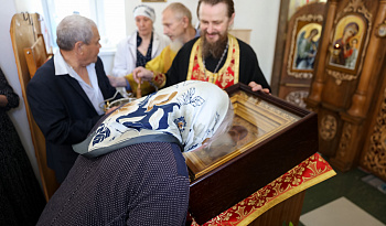 Казанская икона Божией Матери в госпитале ветеранов