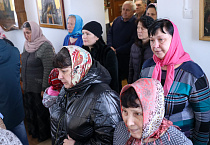 В курганском храме Порт-Артурской иконы Божией Матери прошла акция «Белые платочки»
