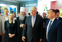 Митрополит Даниил принял участие в открытии выставки икон святителя Николая Чудотворца