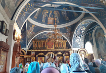 Паломники из Кургана побывали в Свято-Троицком Всецарицынском монастыре