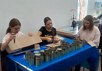 В Кургане школьный «Отряд особого назначения» продолжает помогает православному приходу