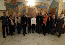 В Свято-Троицком соборе города Кургана члены клуба православных женщин дискутировали о выборе профессии выпускниками