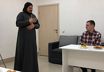 В Троицком соборе города Кургана прошла  встреча молодежи со священником