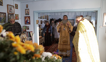 Литургия в день памяти ап. Иакова Алфеева