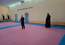 В Макушино священник выступил перед юными спортсменами