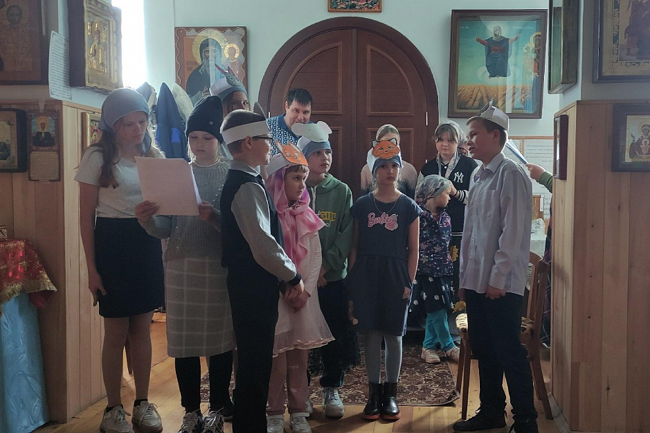 В сельском храме Зауралья отпраздновали Пасху