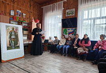 Священник рассказал жителям села о небесном покровителе Курганской епархии