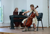 В воскресной школе при Александро-Невском соборе состоялся отчётный концерт